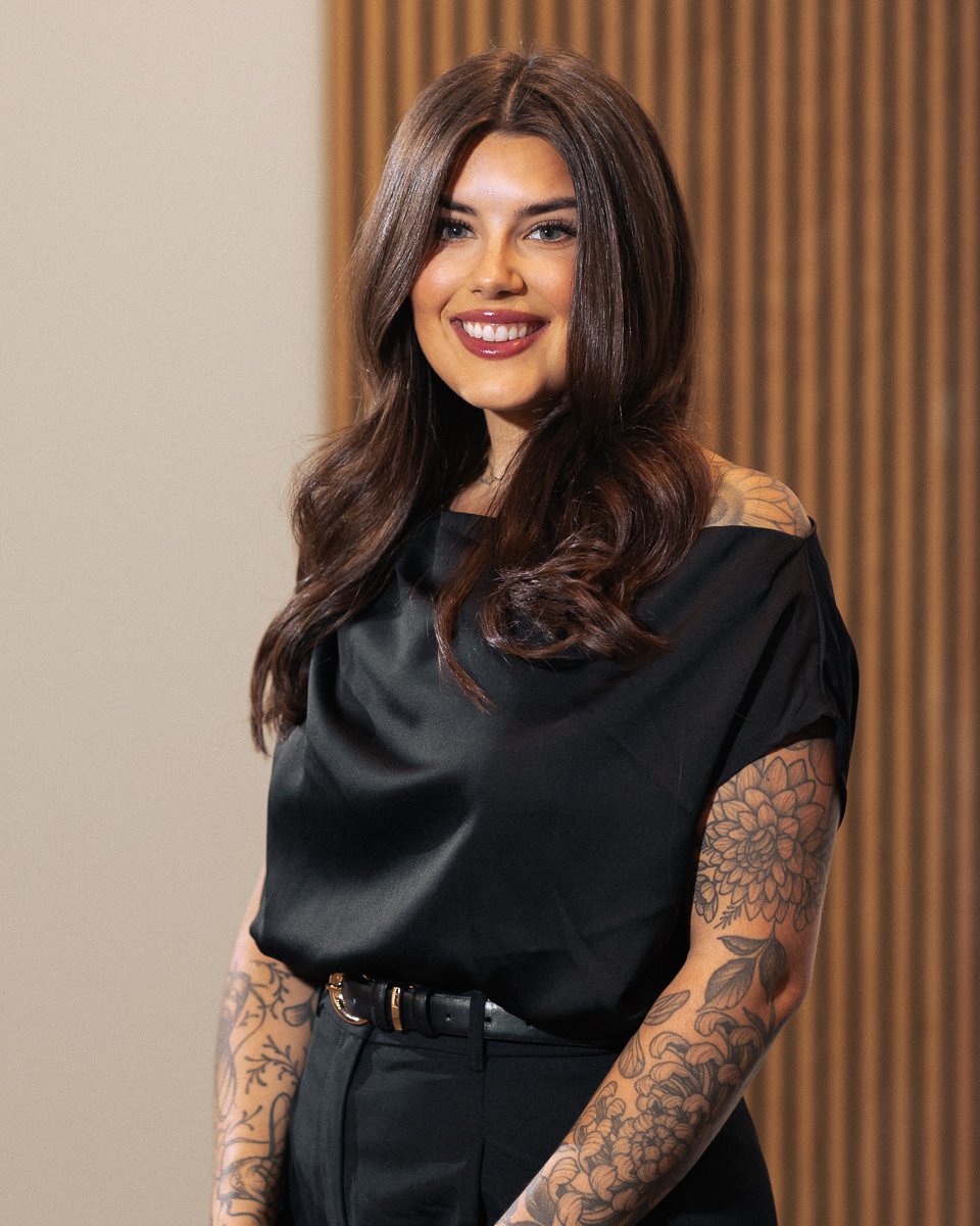 Jessica Vehbi, hairstylist specialising in lived-in blondes, balayage and Bellami extensions.